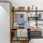 For Students Only - Pennine House In * Leeds (West Yorkshire)
