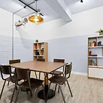 For Students Only - Pennine House In Апартаменти *