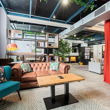 Apartment For Students Only - Pennine House In