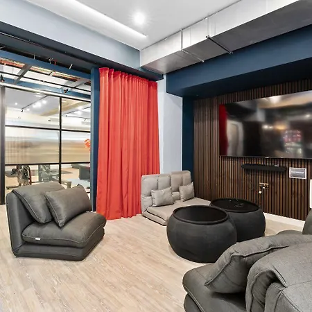 For Students Only - Pennine House In