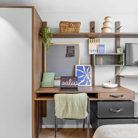 For Students Only - Pennine House In * Leeds (West Yorkshire)