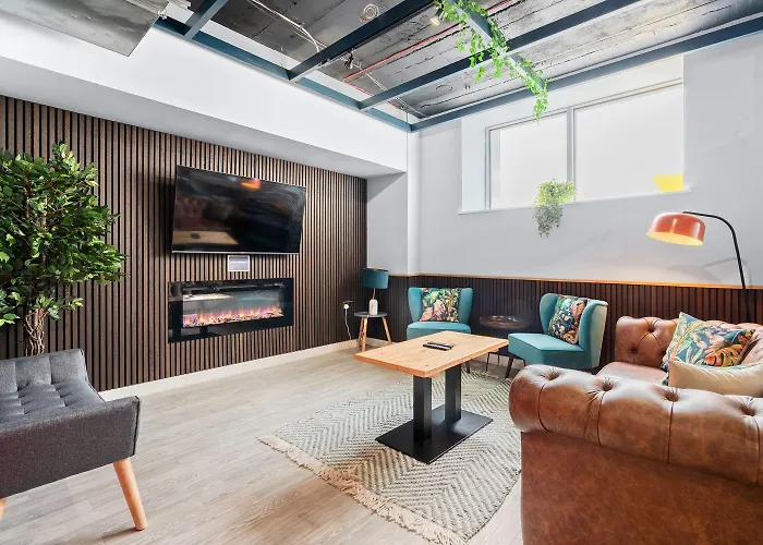 For Students Only - Pennine House In Апартаменти