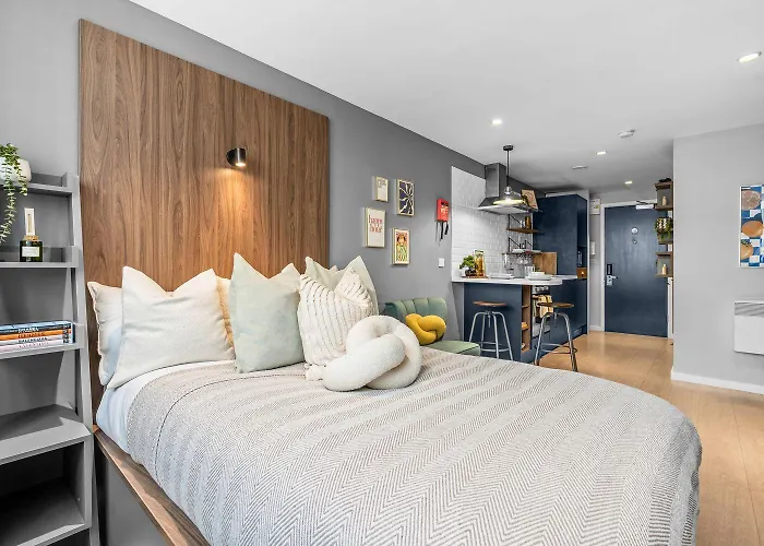 For Students Only - Pennine House In Апартаменти