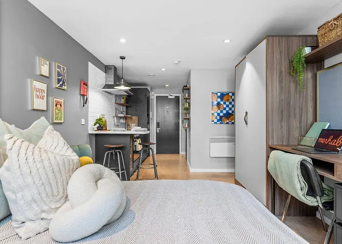 For Students Only - Pennine House In Апартаменти